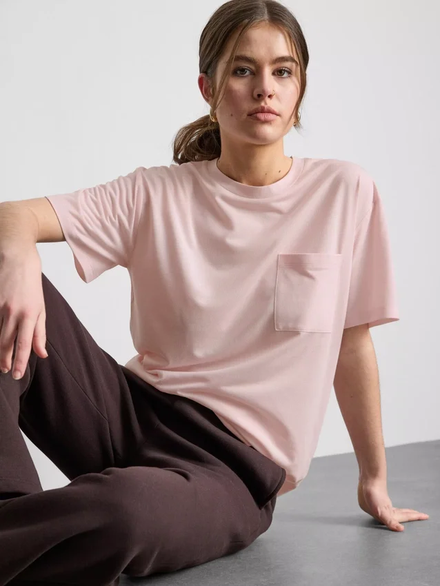 Tricou lung cu guler rotund Tricou lung cu guler rotund