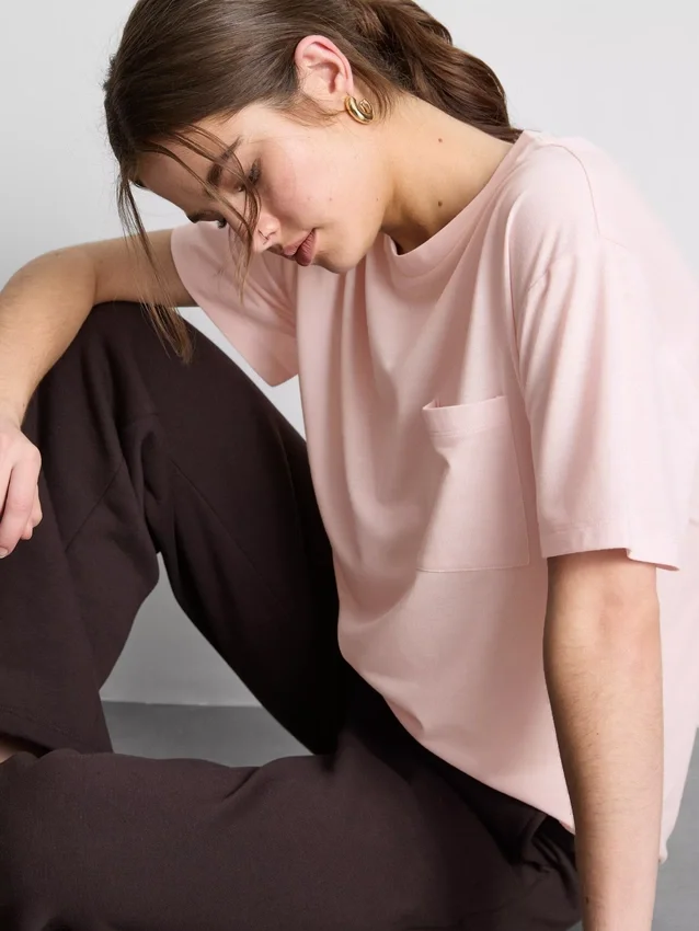Tricou lung cu guler rotund Tricou lung cu guler rotund
