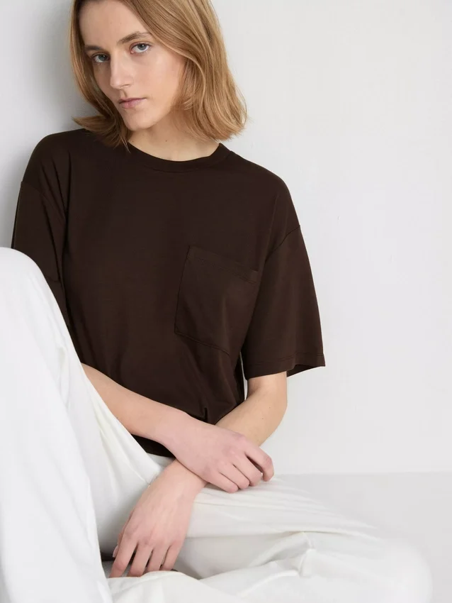 Tricou lung cu guler rotund Tricou lung cu guler rotund