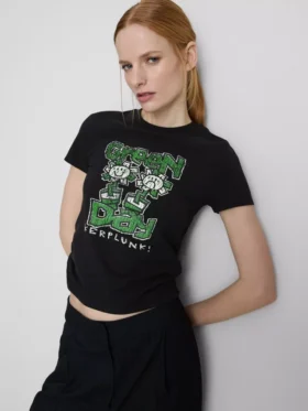 Tricou pentru bebeluși din bumbac, de culoare verde, cu volane